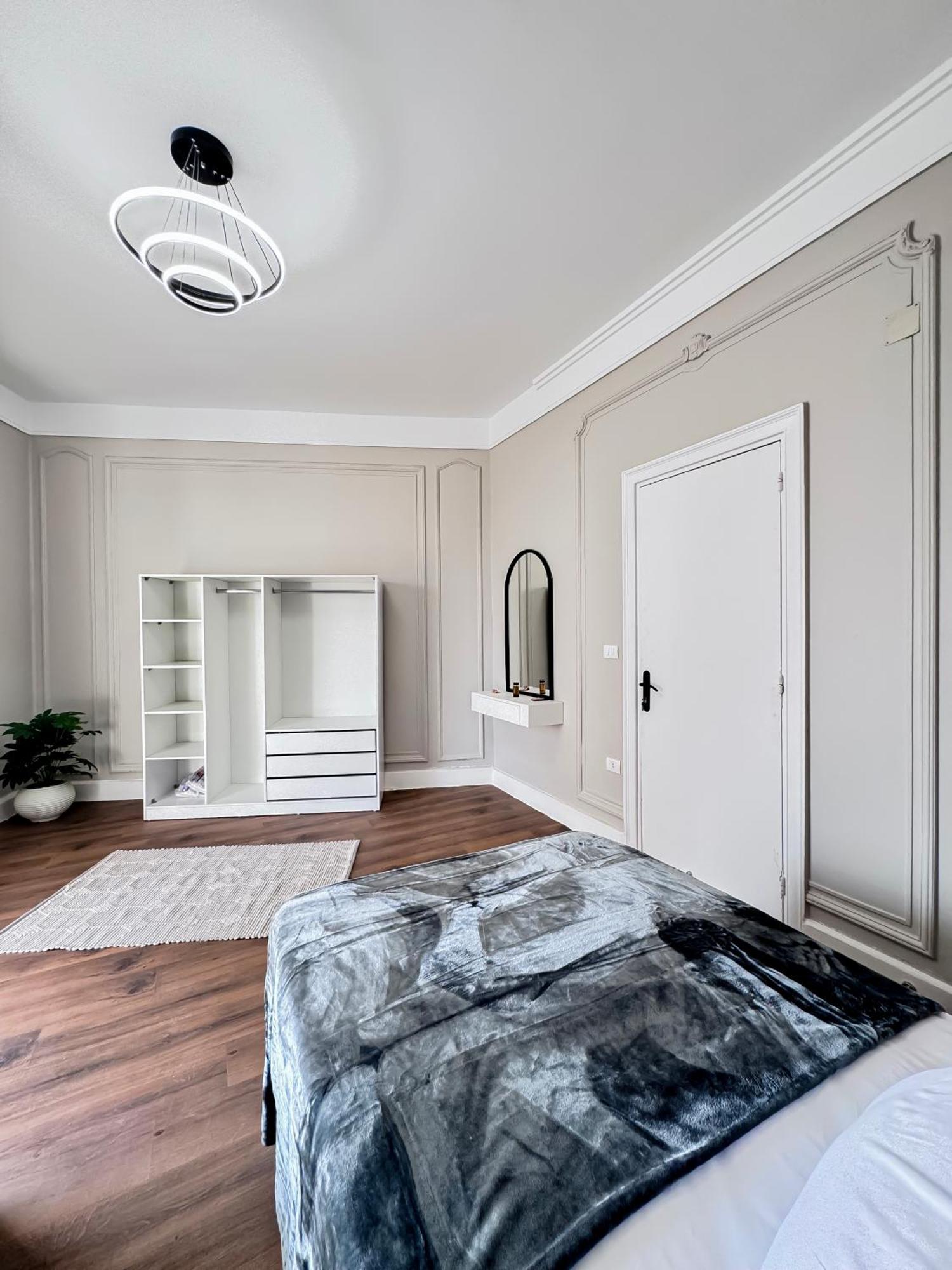 Luxury 5-star Nile View - Prime Location