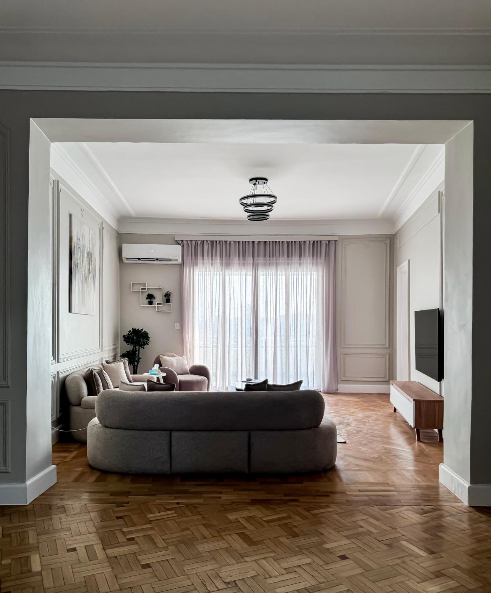 Luxury 5-star Nile View - Prime Location *